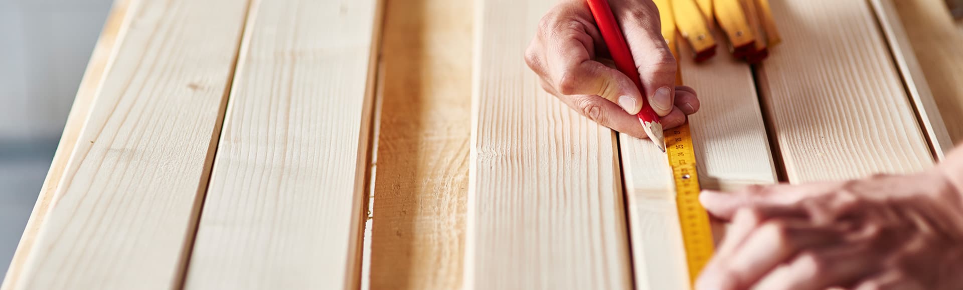 Široký výběr profilů a rozměrů palubek z naší výroby